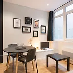 Le Cocon Des Dominicains - Duplex Pour 2, Nancy